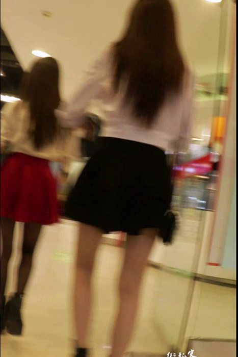 [街拍客视频]jx0270 黑色短裙白皙美腿极品MM