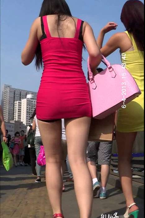 [街拍客视频]jx0331 红裙翘臀高跟极品身材美女