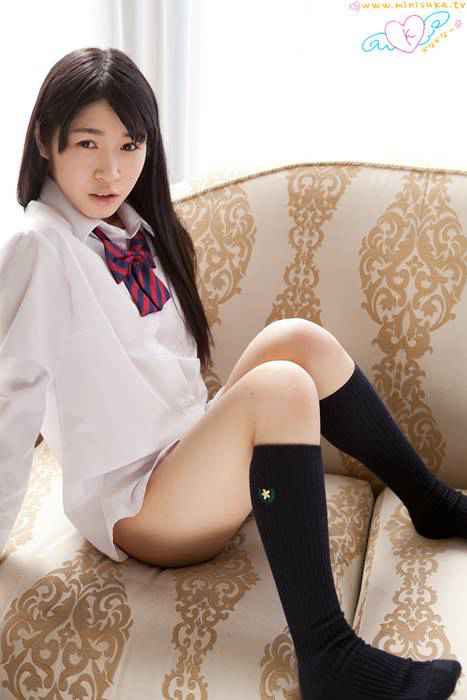 [minisuka.tv性感写真]ID0437 2013.04.26 高杉果那 Kana Takasugi ~ Regular Gallery 3.2 [44P]