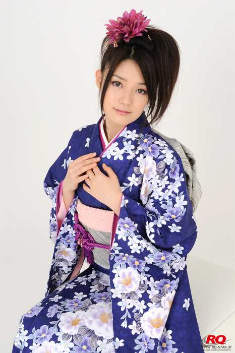 RQ-STAR写真NO.0068 Hitomi Furusaki 古崎瞳 謹賀新年 Kimono – Happy New Year和服的诱惑