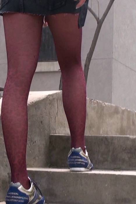 [学院私拍高清视频]ID0005 丝袜 (13)紫色豹纹连裤丝袜的诱惑